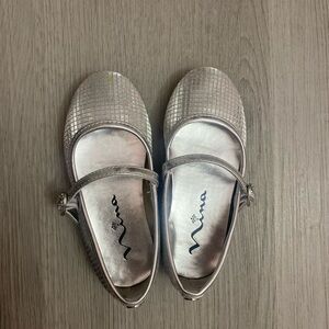 Nina Metallic Silver Flats